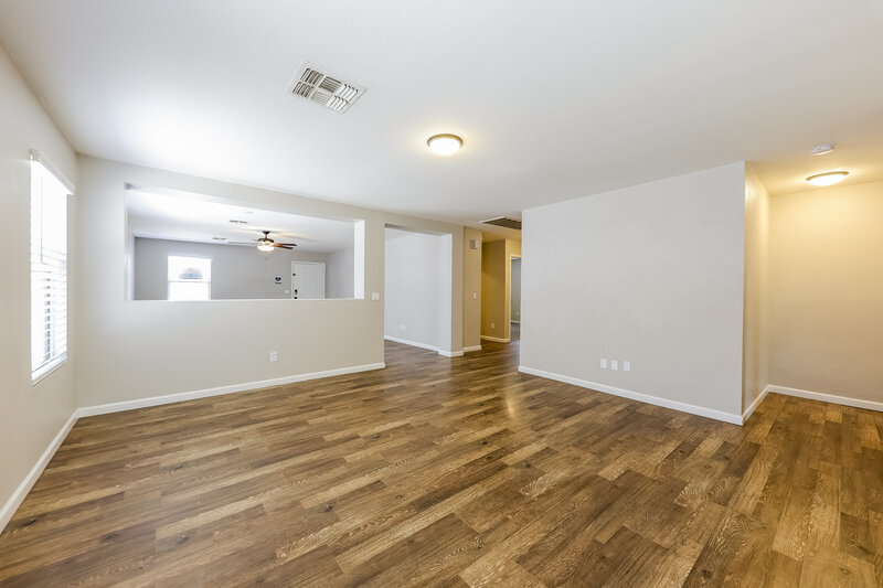 1,990/Mo, 11535 W Windrose Ave El Mirage, AZ 85335 Dining Room View 3