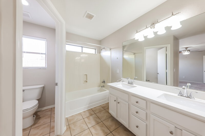 1,930/Mo, 2228 W Nancy Lane Phoenix, AZ 85041 Misc View 8