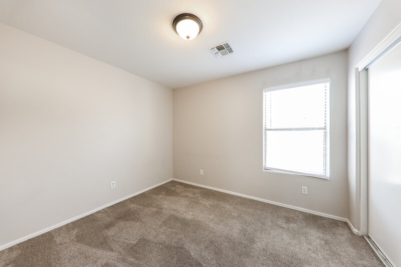 1,930/Mo, 2228 W Nancy Lane Phoenix, AZ 85041 Misc View 9