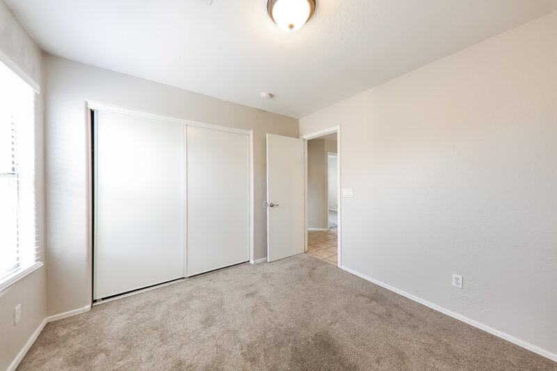 1,930/Mo, 2228 W Nancy Lane Phoenix, AZ 85041 Misc View 10