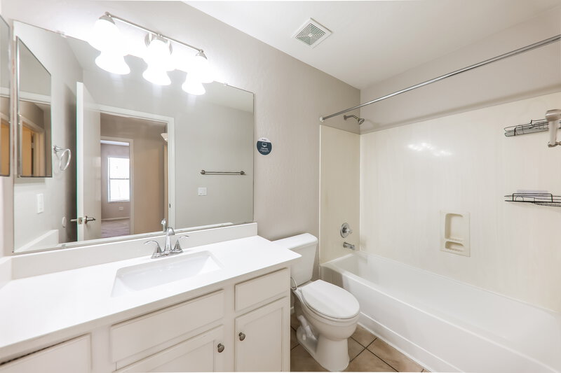 1,930/Mo, 2228 W Nancy Lane Phoenix, AZ 85041 Misc View 13