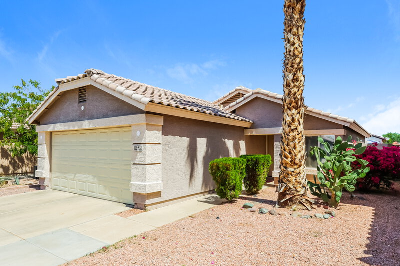 1,755/Mo, 11224 W Glenrosa Ave Phoenix, AZ 85037 Front View