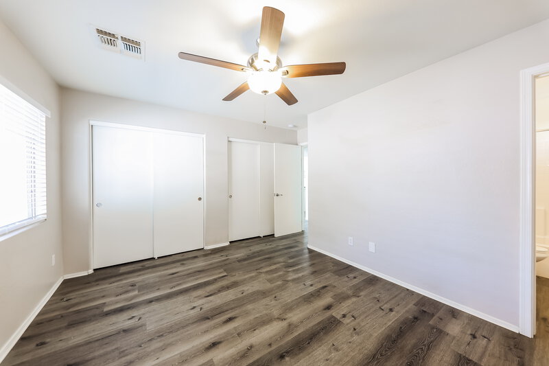 1,755/Mo, 11224 W Glenrosa Ave Phoenix, AZ 85037 Main Bedroom View 2