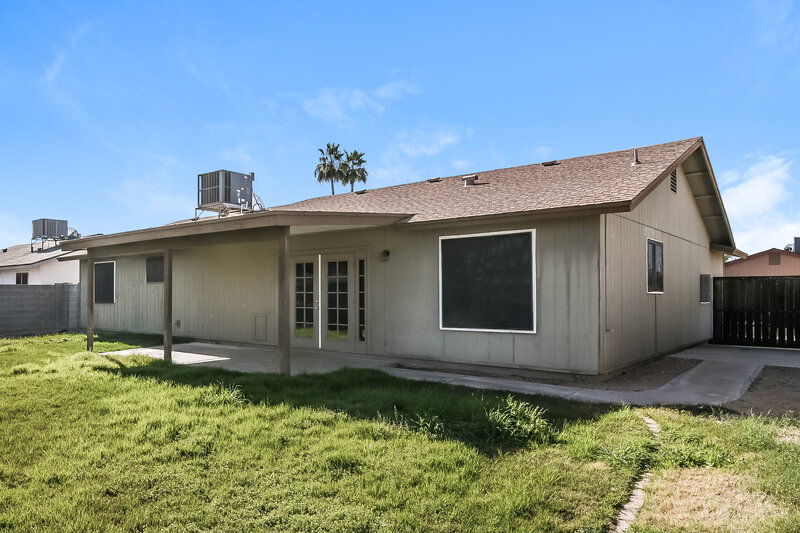 2,300/Mo, 1811 N Cheri Lynn Dr Chandler, AZ 85225 Rear View