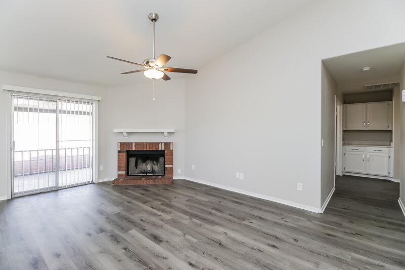 3,420/Mo, 6236 E Colby St Mesa, AZ 85205 Family Room View