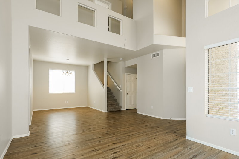 2,345/Mo, 2151 E Briarwood Ter Phoenix, AZ 85048 Living Room View 2