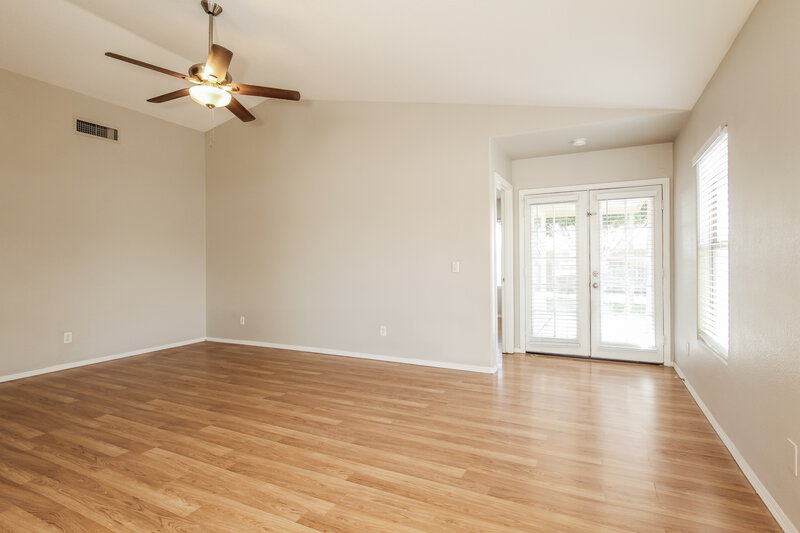 1,835/Mo, 13177 W Desert Lane Surprise, AZ 85374 Living Room View 2