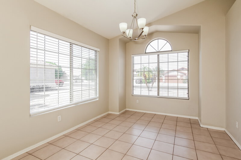 1,835/Mo, 13177 W Desert Lane Surprise, AZ 85374 Dining Room View