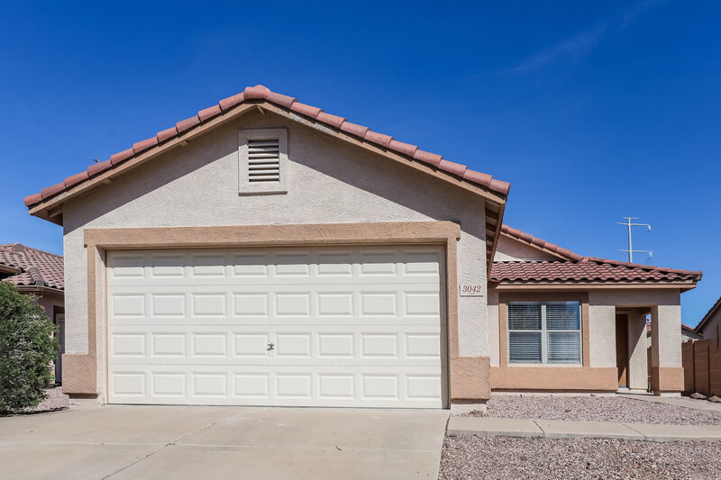 2,070/Mo, 3042 W Casino Ave Phoenix, AZ 85083 External View