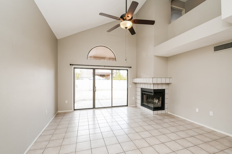2,310/Mo, 1534 E Campbell Ave Gilbert, AZ 85234 Living Room View