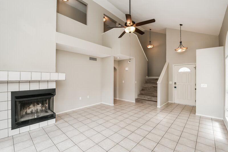 2,310/Mo, 1534 E Campbell Ave Gilbert, AZ 85234 Living Room View 2