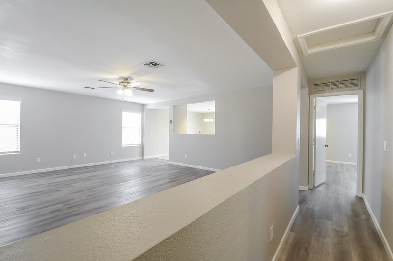 2,350/Mo, 27830 N 30th Ln Phoenix, AZ 85083 Foyer View