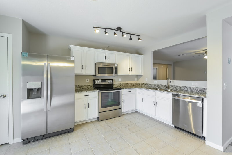 2,350/Mo, 27830 N 30th Ln Phoenix, AZ 85083 Kitchen View