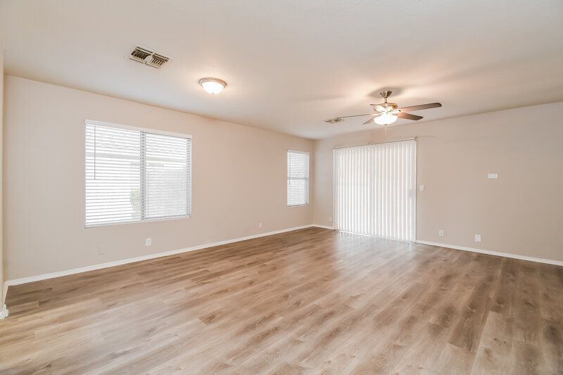 2,335/Mo, 2484 E Kent Ave Gilbert, AZ 85296 Living Room View