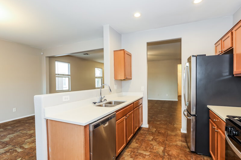 1,765/Mo, 7342 W St Charles Ave Laveen, AZ 85339 Kitchen View 2