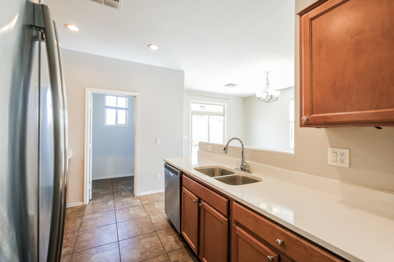 2,615/Mo, 7342 W St Charles Ave Laveen, AZ 85339 Kitchen View