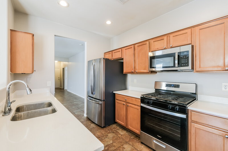 2,615/Mo, 7342 W St Charles Ave Laveen, AZ 85339 Kitchen View 2