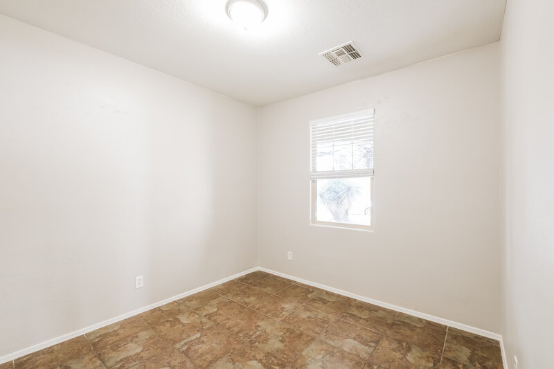 2,615/Mo, 7342 W St Charles Ave Laveen, AZ 85339 Bedroom View 2