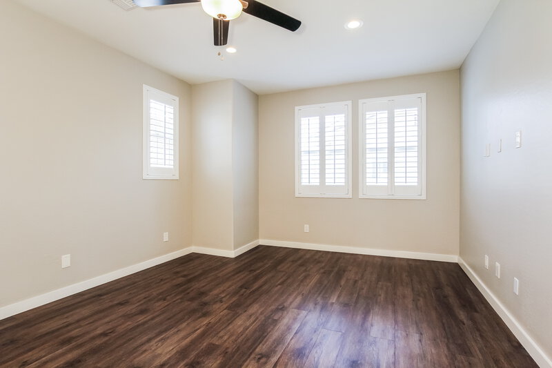 2,045/Mo, 3218 W Glendale Unit 37 Phoenix, AZ 85051 Misc View 5