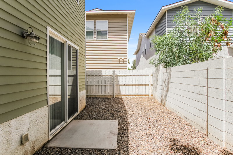 2,045/Mo, 3218 W Glendale Unit 37 Phoenix, AZ 85051 Misc View 13