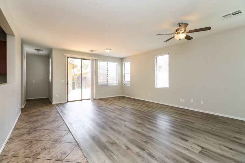 2,295/Mo, 2739 S Cupertino Dr Gilbert, AZ 85295 Living Room View