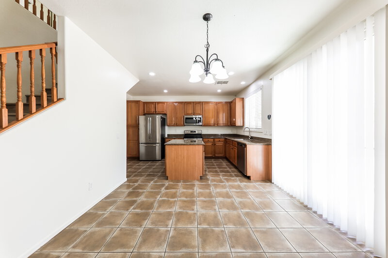 2,130/Mo, 16041 N 171st Dr Surprise, AZ 85388 Dining Room View
