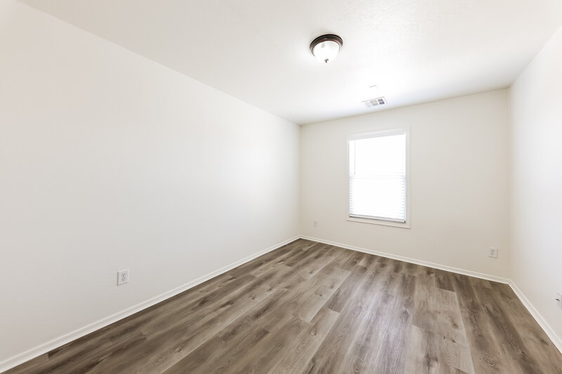 2,130/Mo, 16041 N 171st Dr Surprise, AZ 85388 Bedroom View 2
