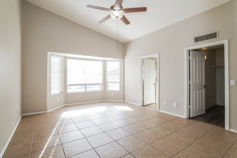 2,320/Mo, 6925 E Laguna Azul Ave Mesa, AZ 85209 Main Bedroom View