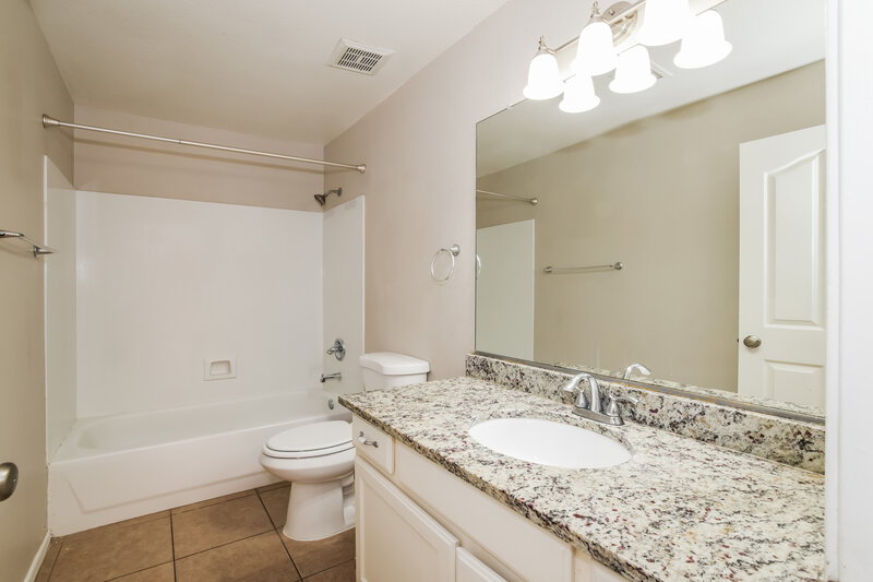 2,320/Mo, 6925 E Laguna Azul Ave Mesa, AZ 85209 Bathroom View