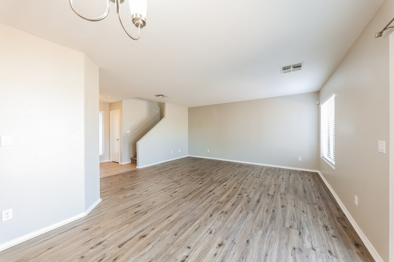 2,040/Mo, 12430 W Valentine Ave El Mirage, AZ 85335 Dining Room View