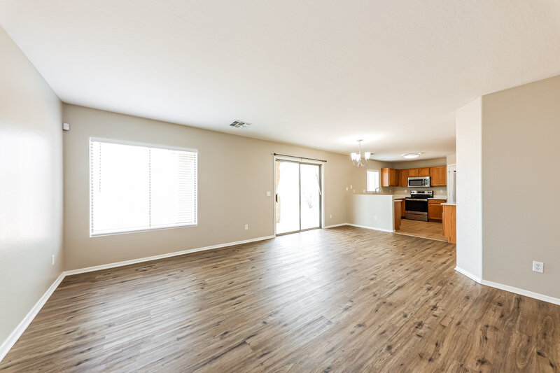 1,925/Mo, 12430 W Valentine Ave El Mirage, AZ 85335 Living Room View