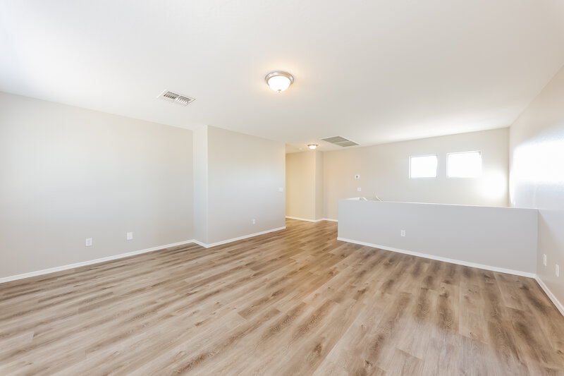 2,040/Mo, 12430 W Valentine Ave El Mirage, AZ 85335 Family Room View 2