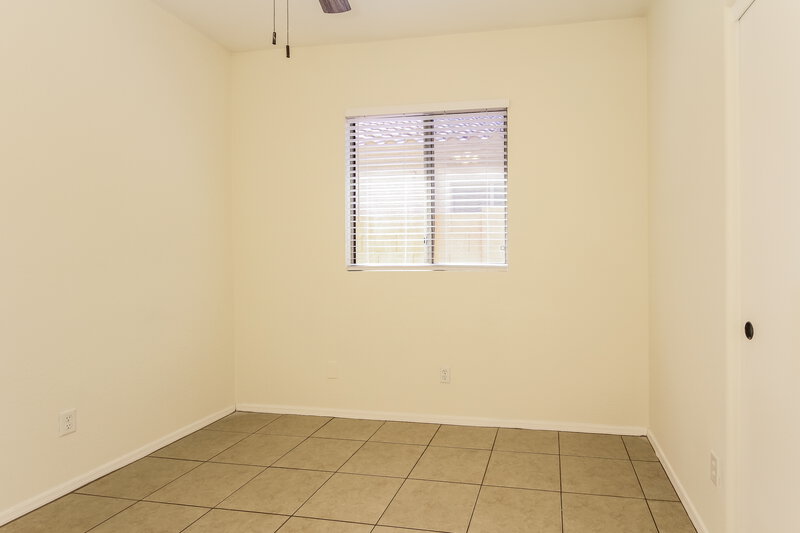 1,875/Mo, 11222 W Almeria Rd Avondale, AZ 85392 Misc View 10