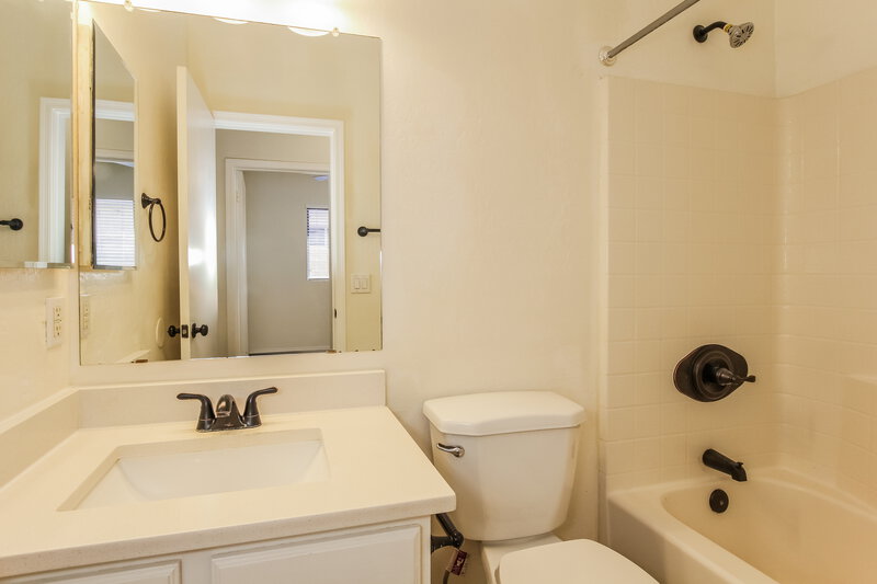 1,875/Mo, 11222 W Almeria Rd Avondale, AZ 85392 Misc View 12