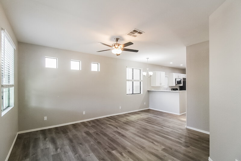 0/Mo, 10317 W Monterosa Ave Phoenix, AZ 85037 Living Room View 2