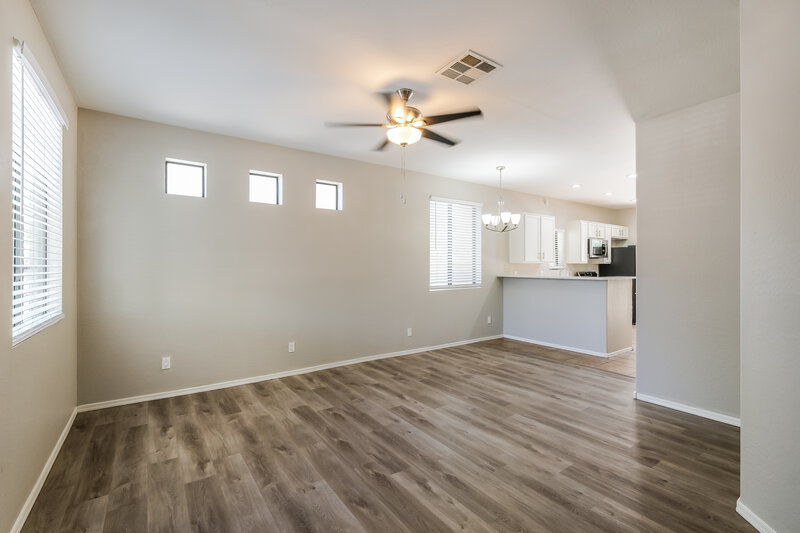 1,815/Mo, 10317 W Monterosa Ave Phoenix, AZ 85037 Living Room View 2