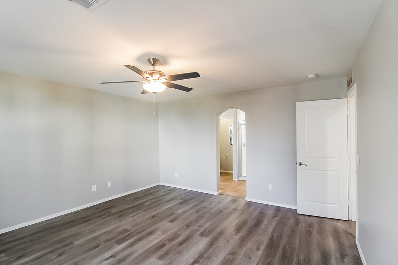 0/Mo, 10317 W Monterosa Ave Phoenix, AZ 85037 Main Bedroom View