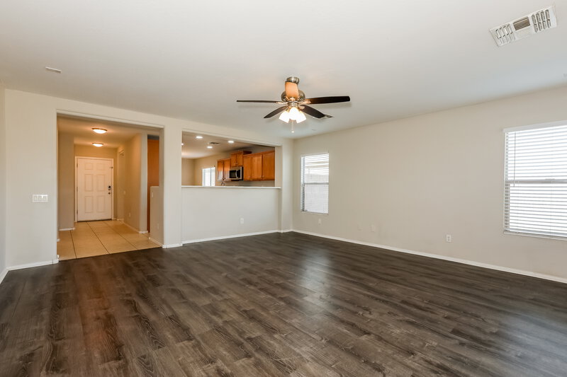 1,770/Mo, 1750 E Christopher Street San Tan Valley, AZ 85140 Living Room View 2