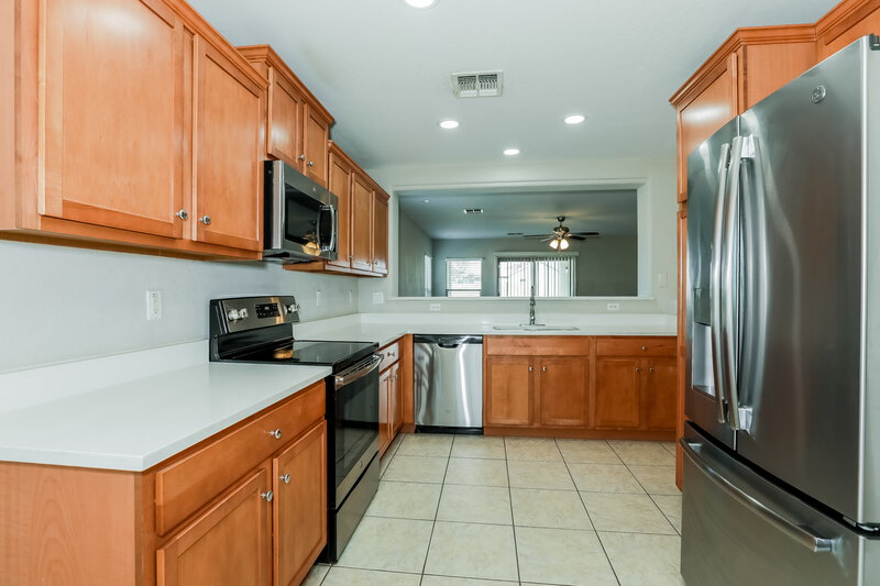 1,770/Mo, 1750 E Christopher Street San Tan Valley, AZ 85140 Kitchen View