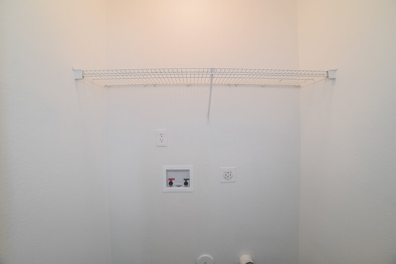 2,295/Mo, 3036 E Pontiac Dr Phoenix, AZ 85050 Walk In Closet View