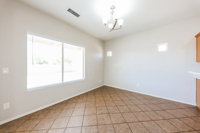 2,215/Mo, 16801 W Statler Street Surprise, AZ 85388 Dining Room View