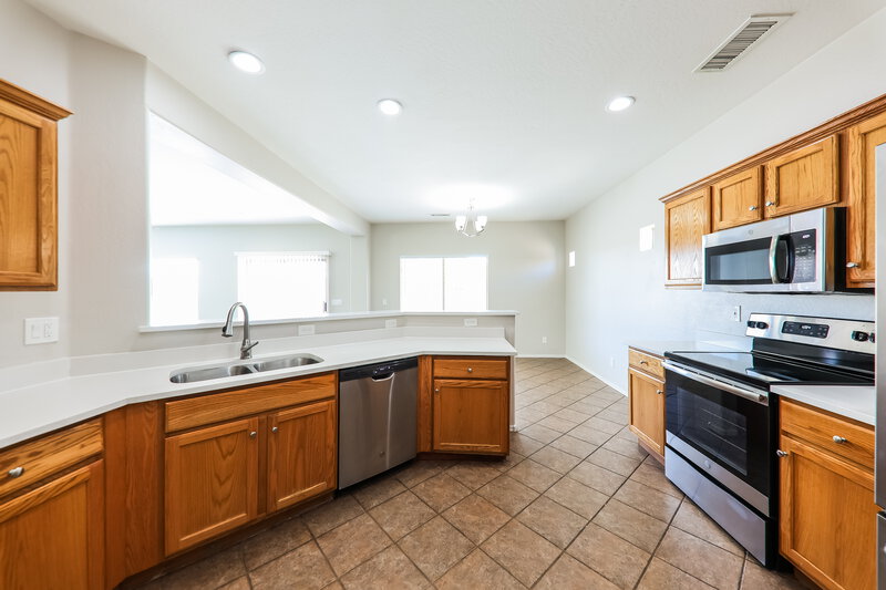 2,215/Mo, 16801 W Statler Street Surprise, AZ 85388 Kitchen View 2