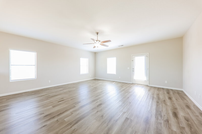 2,215/Mo, 16801 W Statler Street Surprise, AZ 85388 Sitting Room View 2