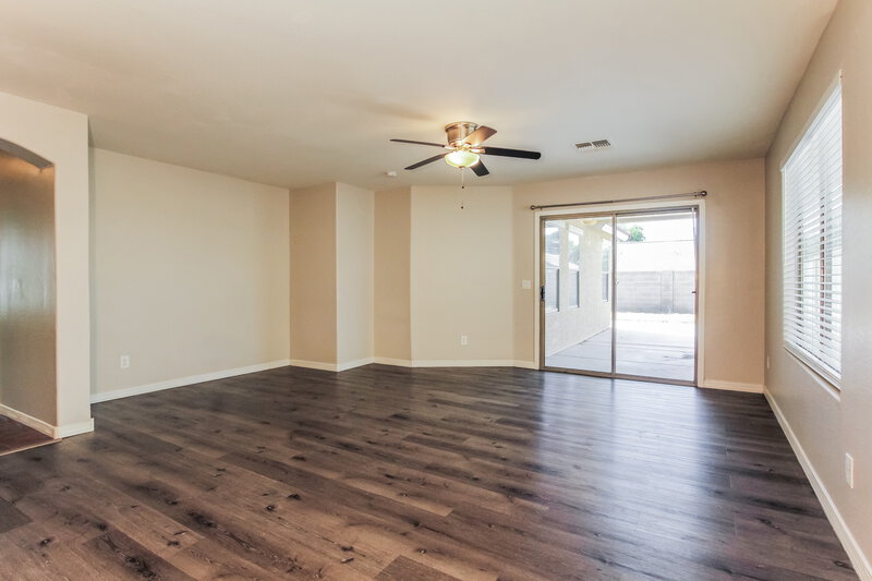 1,825/Mo, 25021 W Vista Norte St Buckeye, AZ 85326 Living Room View 2