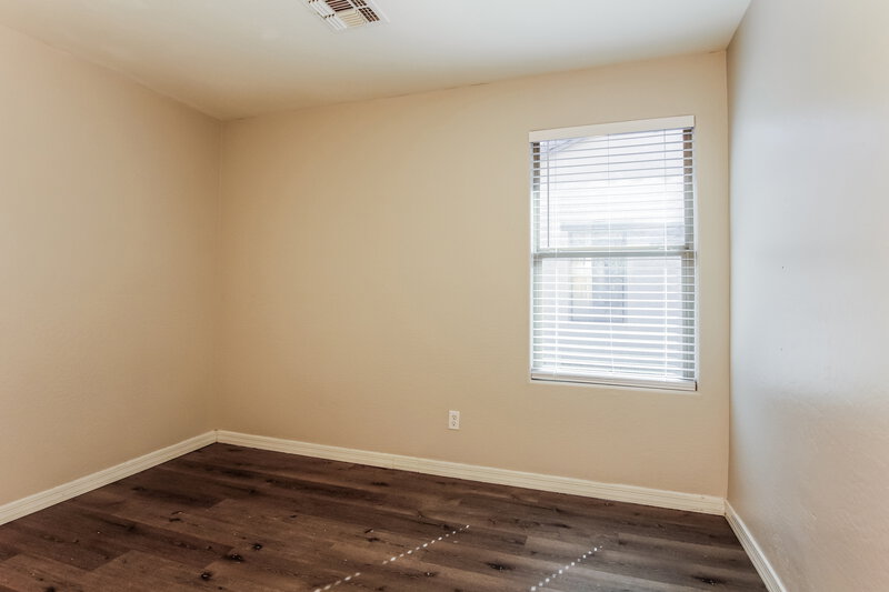 1,825/Mo, 25021 W Vista Norte St Buckeye, AZ 85326 Bedroom View
