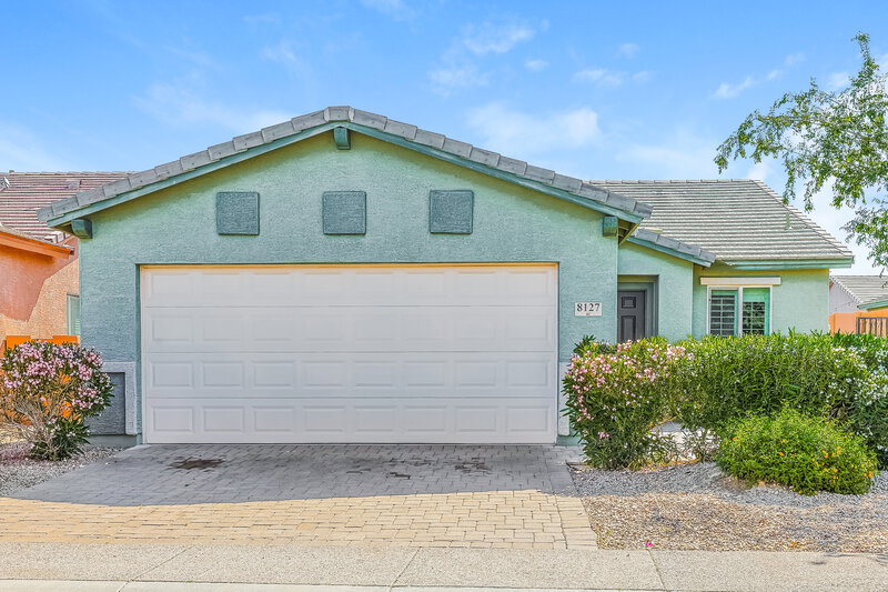 2,095/Mo, 8127 S 5Th Ave Phoenix, AZ 85041 External View