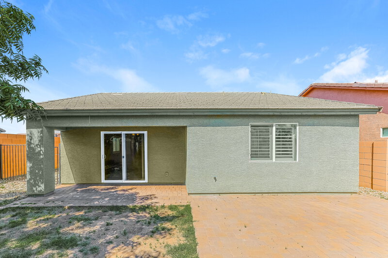 2,095/Mo, 8127 S 5Th Ave Phoenix, AZ 85041 Rear View