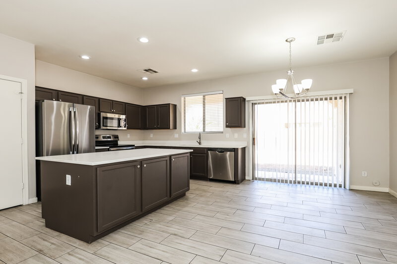 2,225/Mo, 9380 W Williams St Tolleson, AZ 85353 Dining Room View 2