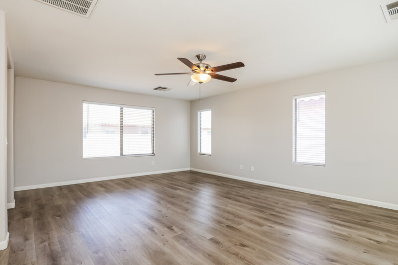 2,225/Mo, 9380 W Williams St Tolleson, AZ 85353 Main Bedroom View