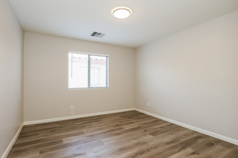 2,225/Mo, 9380 W Williams St Tolleson, AZ 85353 Bedroom View